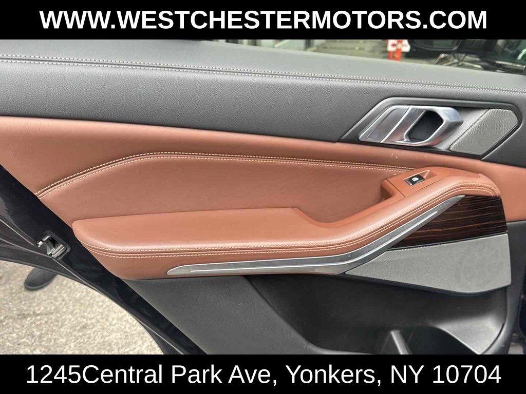 Used 2020 BMW X5 M50i w/ Premium Package AWD/4WD image 28