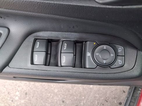 Used 2021 Chevrolet Equinox LT AWD/4WD image 19
