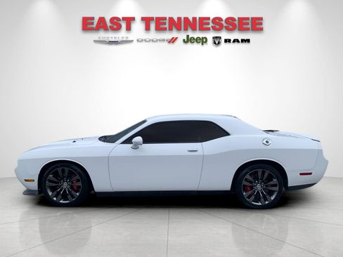 Used 2014 Dodge Challenger SRT8 image 6
