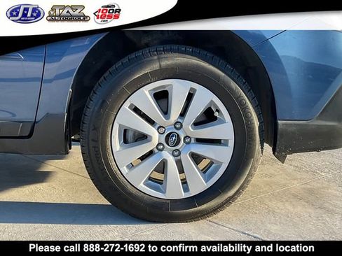 Used 2019 Subaru Outback 2.5i Premium image 7