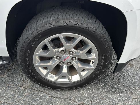 Used 2020 GMC Yukon XL SLT w/ Open Road Package image 37