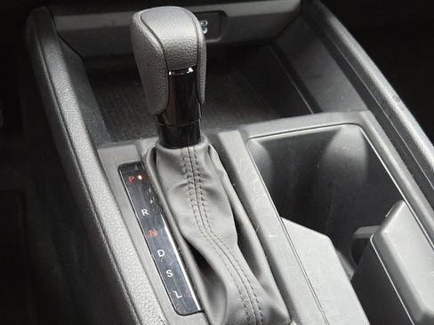 Used 2023 Honda Accord EX image 31