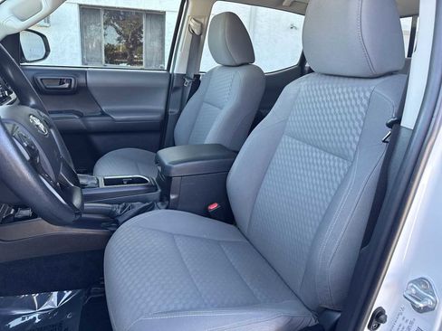 Used 2023 Toyota Tacoma SR image 16