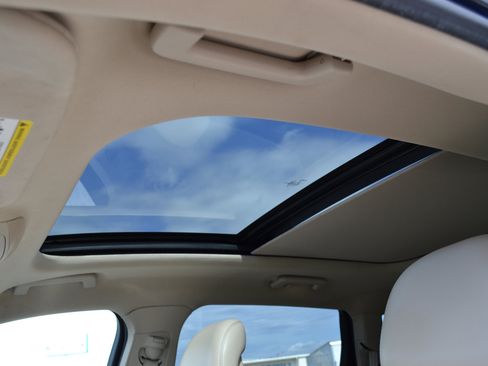 Used 2017 Lincoln MKX Reserve w/ Lincoln MKX Climate Package image 27