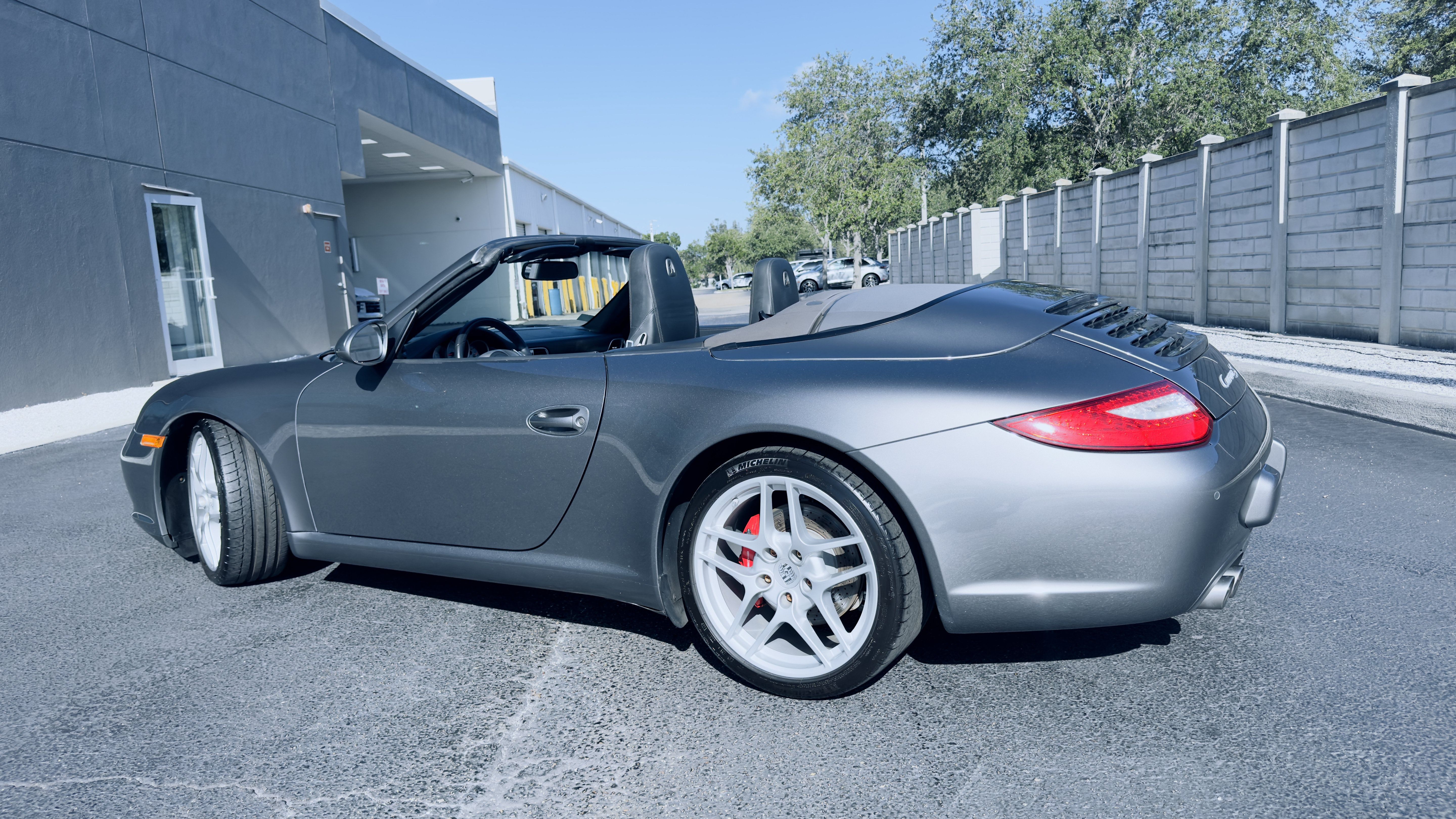 Used 2009 Porsche 911 Carrera S RWD image 24