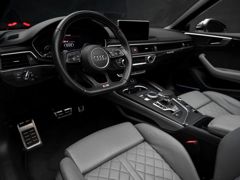 Used 2019 Audi S5 Premium Plus AWD/4WD image 2