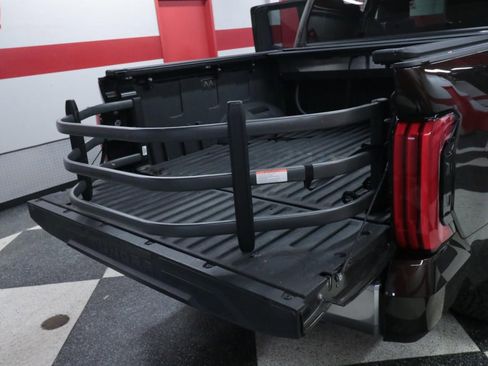 Used 2023 Toyota Tundra Limited w/ Power Package image 29