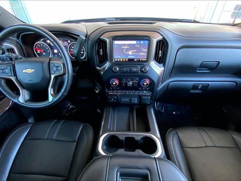 Used 2019 Chevrolet Silverado 1500 High Country w/ High Country Premium Package image 32