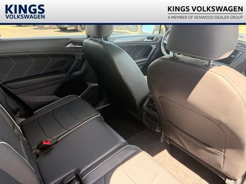 Certified 2023 Volkswagen Tiguan SEL R-Line AWD/4WD image 9