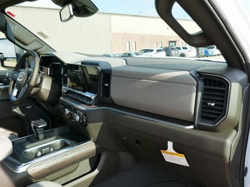New 2026 GMC Sierra 1500 SLT w/ SLT Premium Plus Package image 13