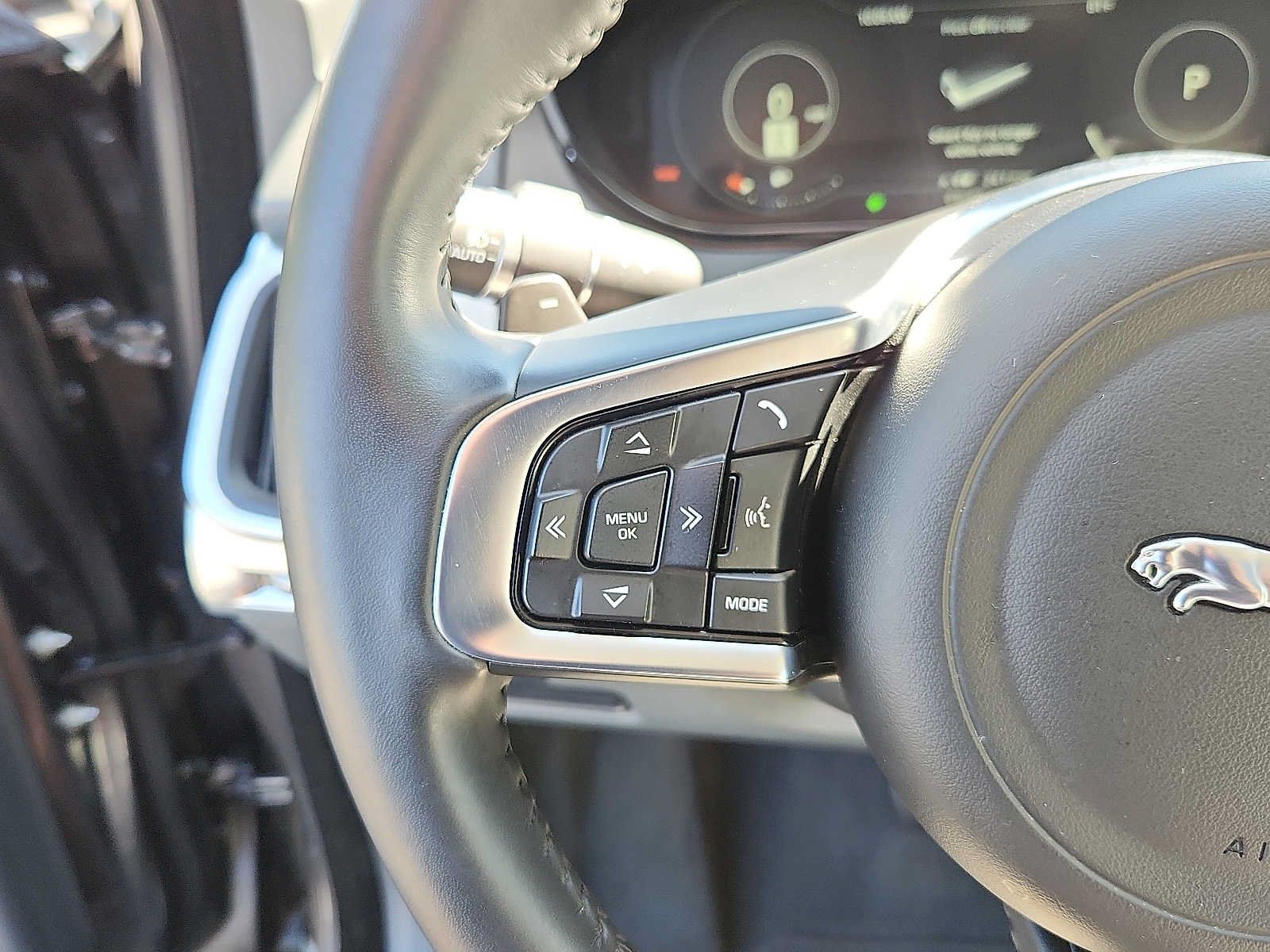Used 2020 Jaguar E-PACE SE AWD/4WD image 20