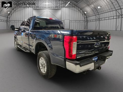 Used 2018 Ford F250 XLT AWD/4WD image 7