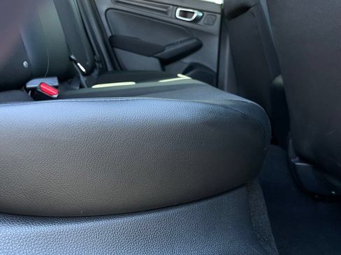 Used 2025 Honda Civic Sport image 35