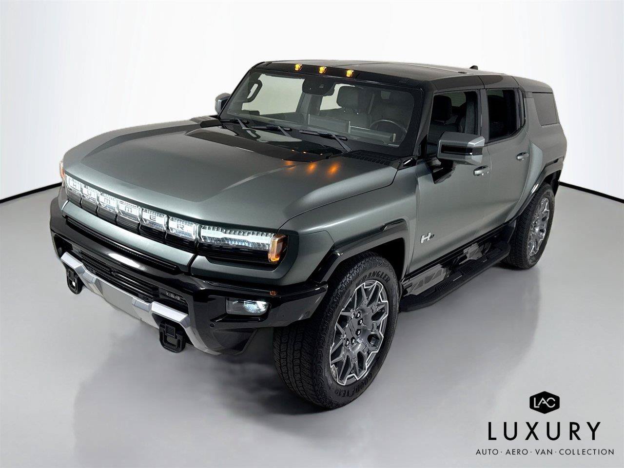 Used 2024 GMC Hummer EV 3X AWD/4WD image 4