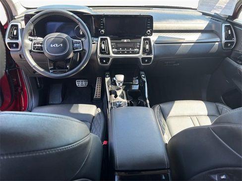 Used 2022 Kia Sorento SX image 10