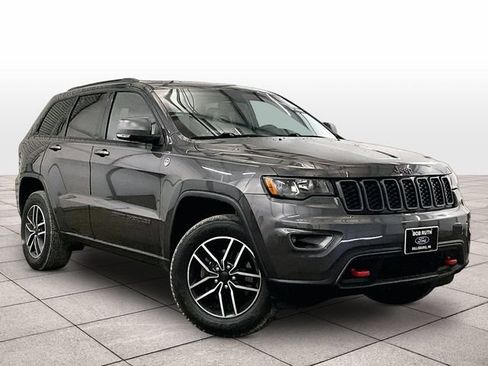 Used 2020 Jeep Grand Cherokee Trailhawk AWD/4WD image 3