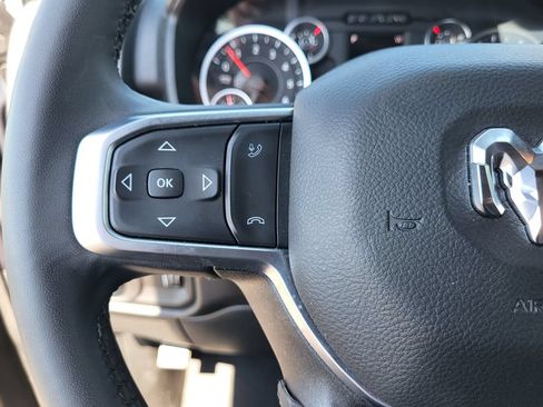 Used 2025 RAM 2500 Big Horn AWD/4WD image 31