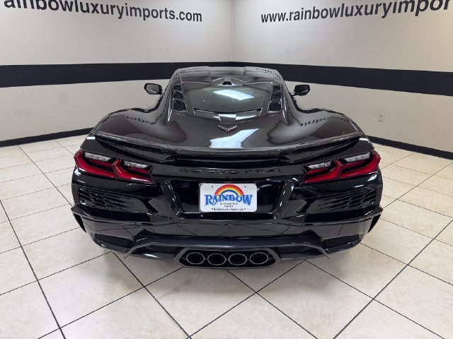 Used 2025 Chevrolet Corvette Z06 w/ Stealth Interior Trim Package RWD image 5