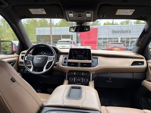 Used 2021 Chevrolet Tahoe Premier w/ Max Trailering Package AWD/4WD image 11