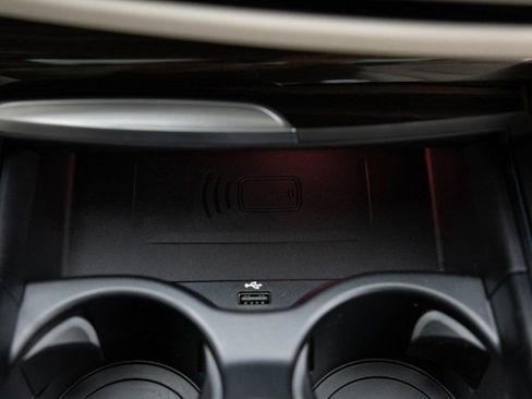 Used 2023 BMW 540i xDrive w/ M Sport Package image 29