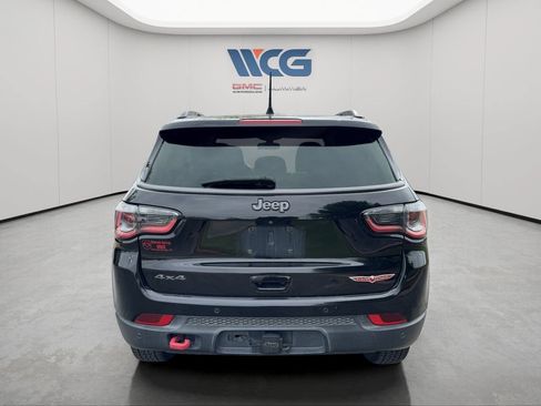 Used 2019 Jeep Compass Trailhawk w/ Leather Interior Group AWD/4WD image 5