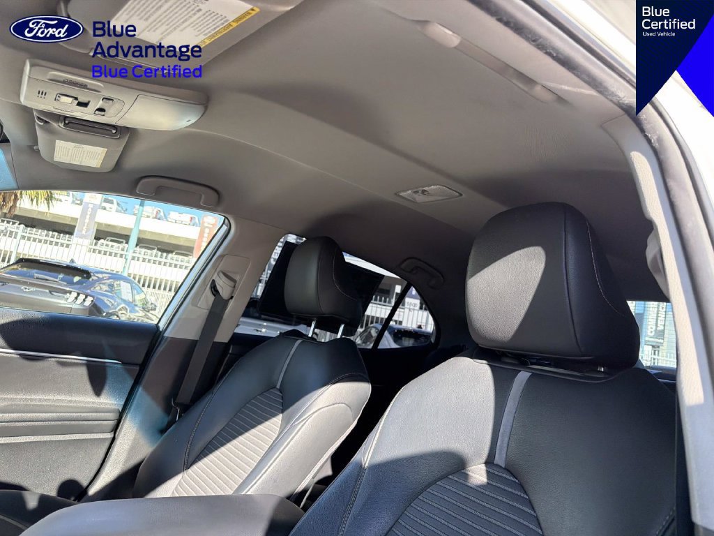 Used 2019 Toyota Camry SE FWD image 15