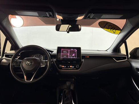 Used 2021 Toyota Corolla SE w/ SE Premium Package FWD image 25