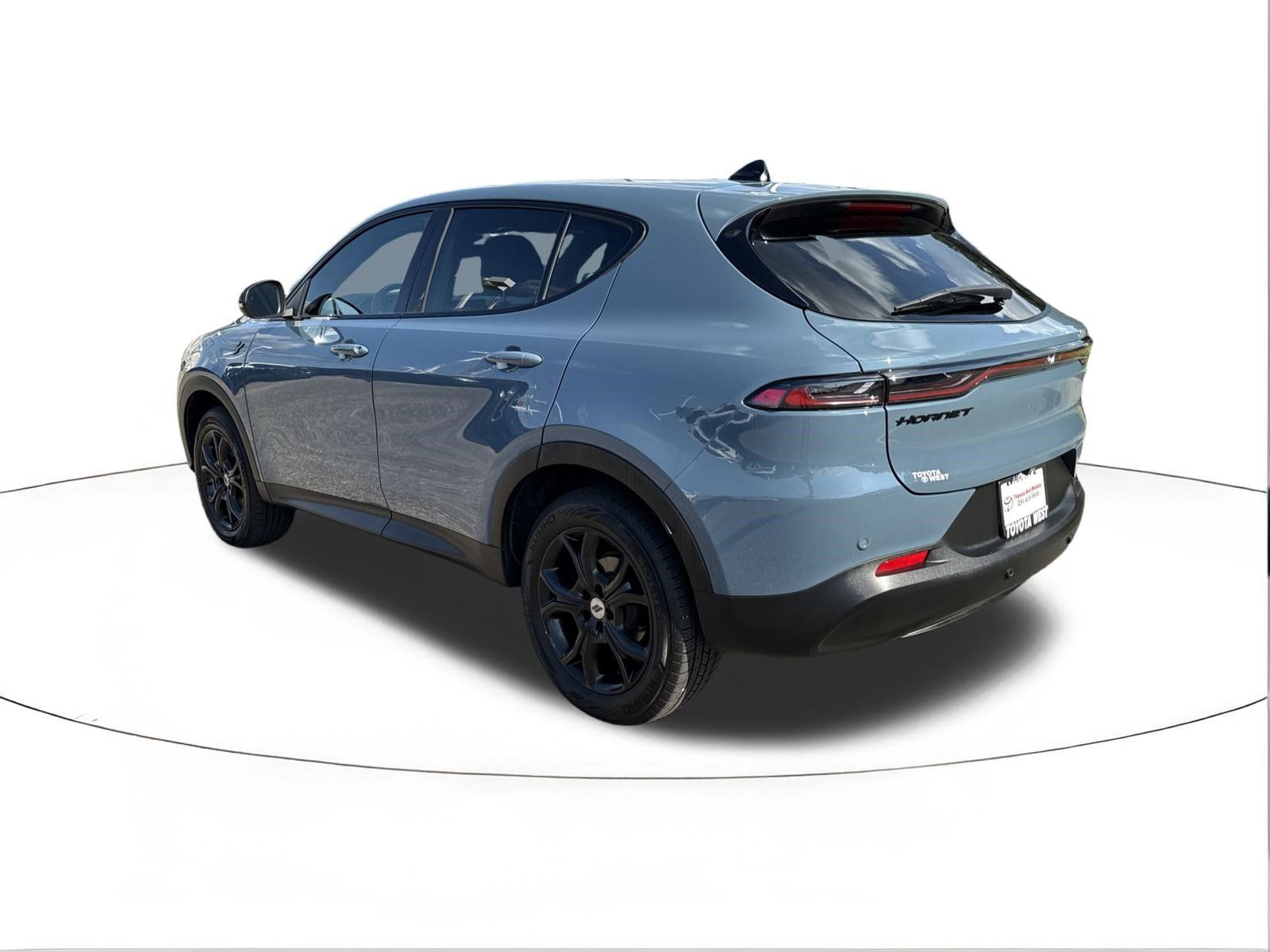 Used 2024 Dodge Hornet GT w/ GT Blacktop Package AWD/4WD image 5