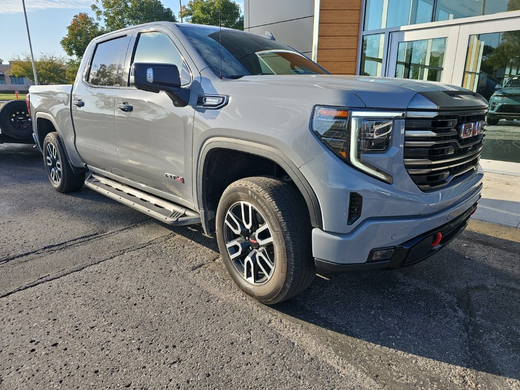 Used 2024 GMC Sierra 1500 AT4 w/ Technology Package AWD/4WD image 2