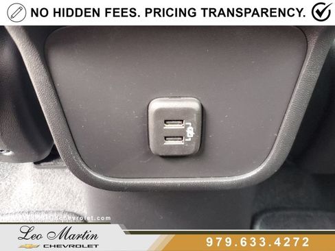 Used 2023 Chevrolet Equinox LT FWD image 13