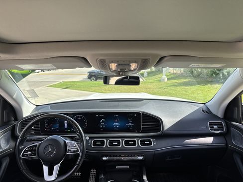 Used 2020 Mercedes-Benz GLS 580 4MATIC image 17