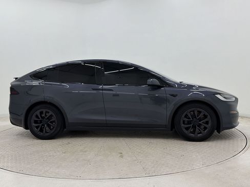 Used 2023 Tesla Model X AWD/4WD image 8