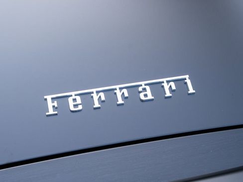 Used 2018 Ferrari 488 Spider RWD image 18