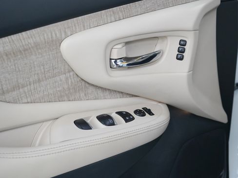 Used 2023 Nissan Murano SL w/ SL Moonroof Package AWD/4WD image 21