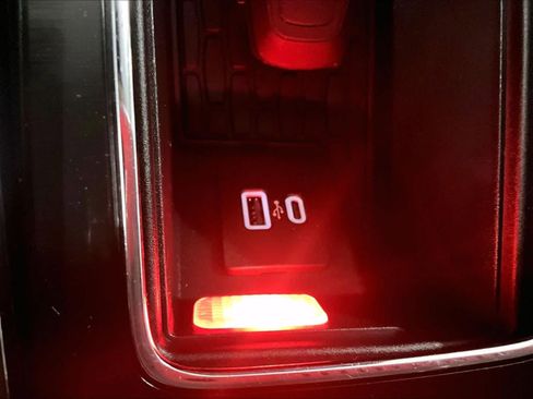 Used 2022 Lincoln Aviator Reserve w/ Elements Package Plus image 28