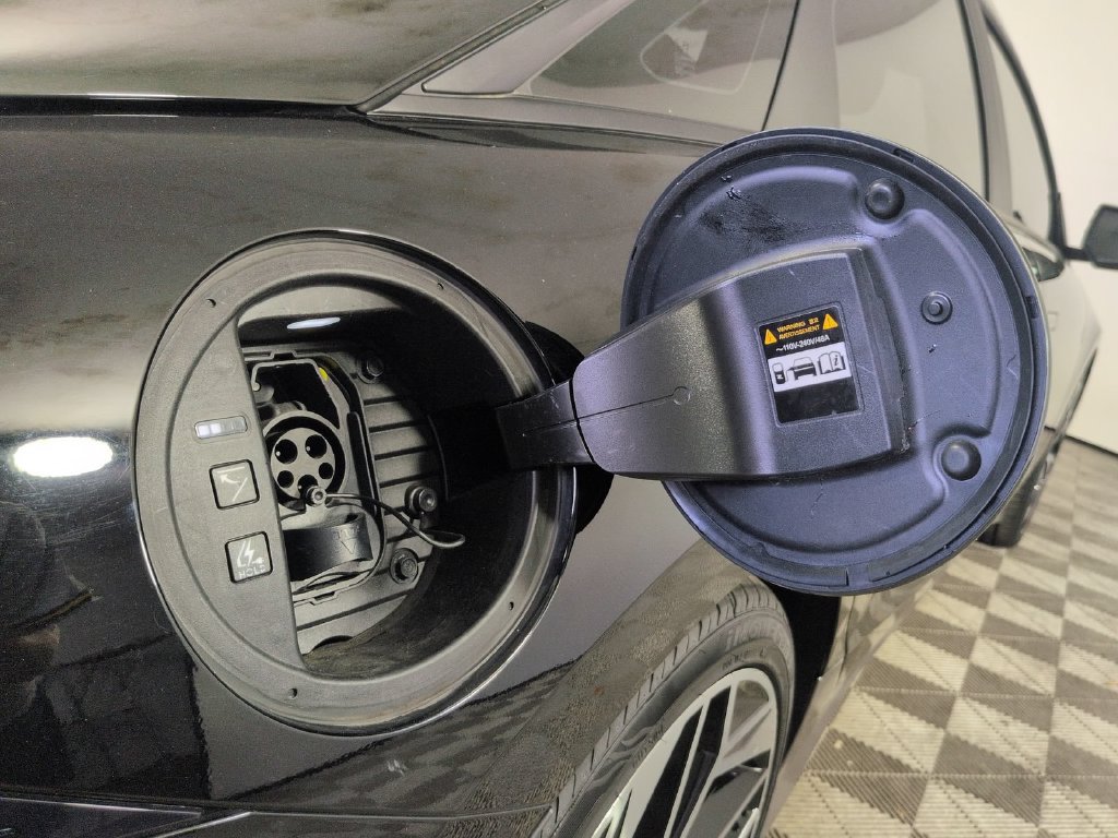 Used 2023 Hyundai Ioniq 6 SEL w/ Cargo Package RWD image 18