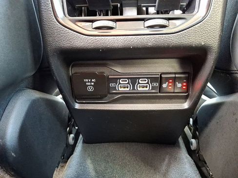 Used 2022 Jeep Grand Cherokee Limited AWD/4WD image 14