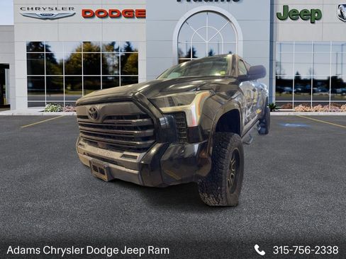 Used 2022 Toyota Tundra SR w/ SR Tow Package image 3