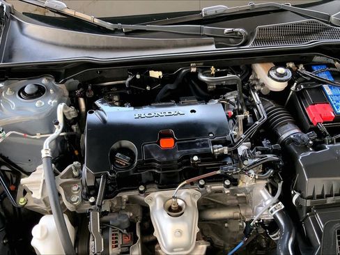 Used 2024 Honda Civic Sport image 31