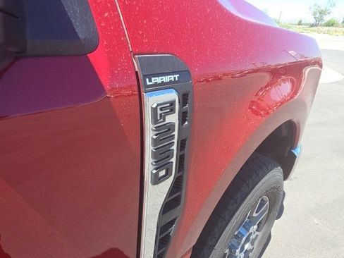 Used 2023 Ford F250 Lariat w/ Lariat Ultimate Package AWD/4WD image 12