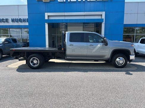 New 2025 Chevrolet Silverado 3500 LT w/ Convenience Package image 2