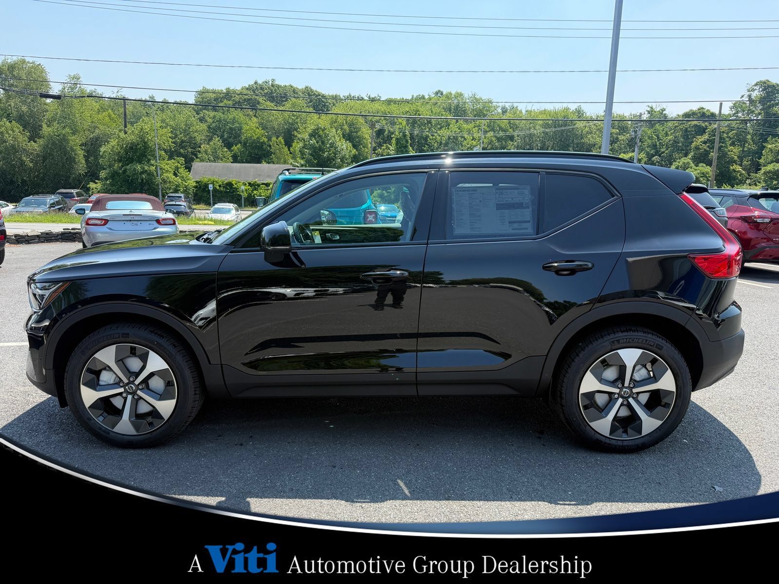 Used 2026 Volvo XC40 B5 Plus w/ Protection Package Premier AWD/4WD image 5