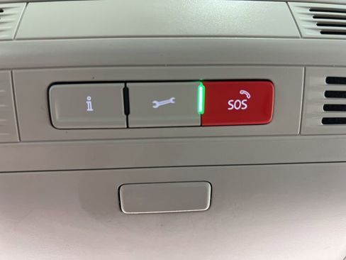 Certified 2024 Volkswagen Jetta SEL image 39