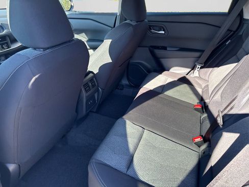 New 2026 Nissan Rogue SV image 10