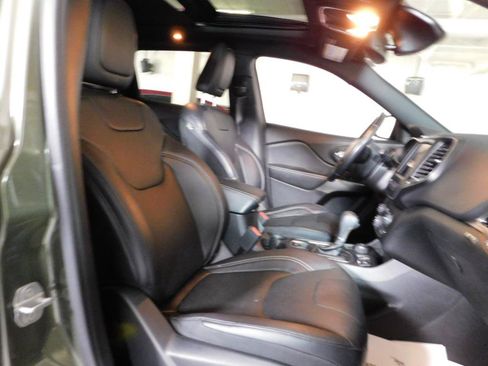Used 2021 Jeep Cherokee Latitude Lux 80th Anniv w/ Quick Order Package 26U 80TH AWD/4WD image 8