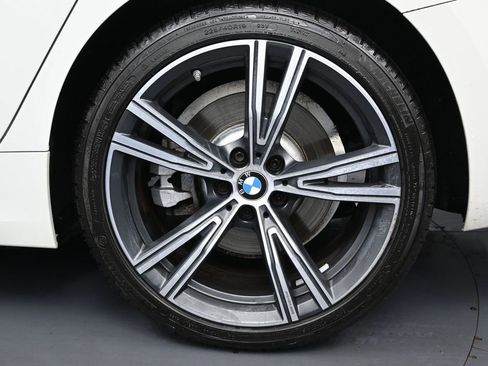 Used 2021 BMW 330e w/ Driving Assistance Package image 11