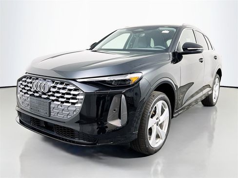 New 2025 Audi Q5 Premium Plus image 3