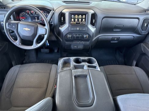 Used 2019 Chevrolet Silverado 1500 Custom w/ Trailering Package image 18