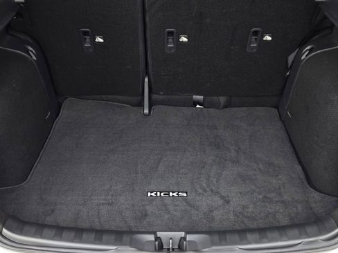 Certified 2024 Nissan Kicks S image 9