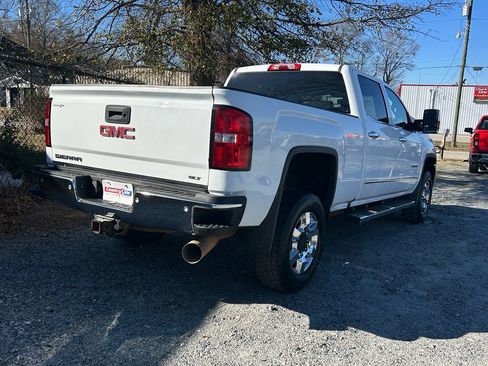 Used 2018 GMC Sierra 2500 SLT w/ Duramax Plus Package image 6
